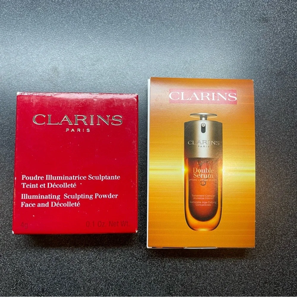 Clarins Illuminating Sculpting Powder Face and Décolleté - Picture 3 of 9